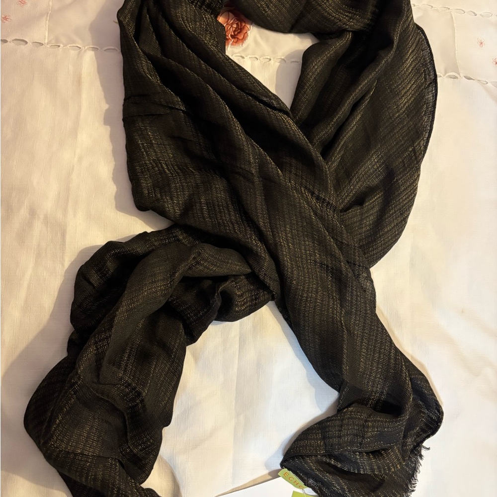 Echo Black and Gold Scarf